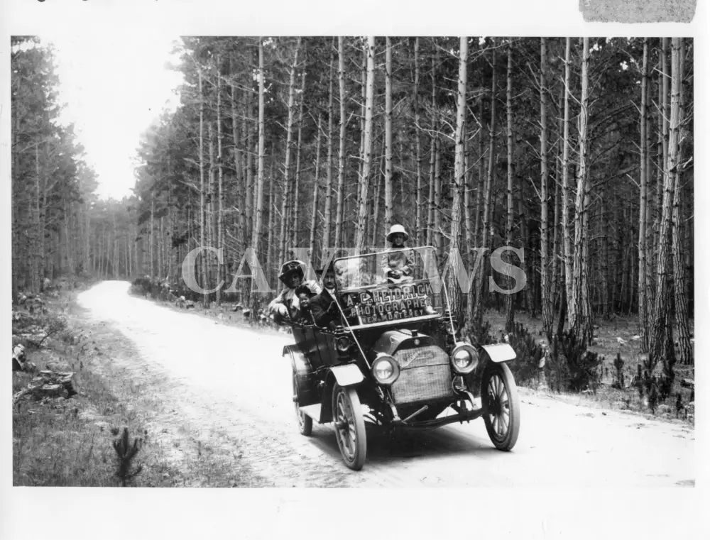 Heidrick Binder Heidrick Photographer Car in Forest